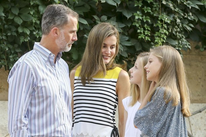 Don Felipe, Doña Letizia, Leonor y Sofía