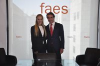 Aznar insta a Rajoy a liderar una posición común en la UE para "acabar con el régimen" de Maduro