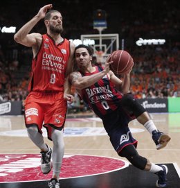 Antoine Diot Y Shane Larkin VALENCIA-BASKONIA