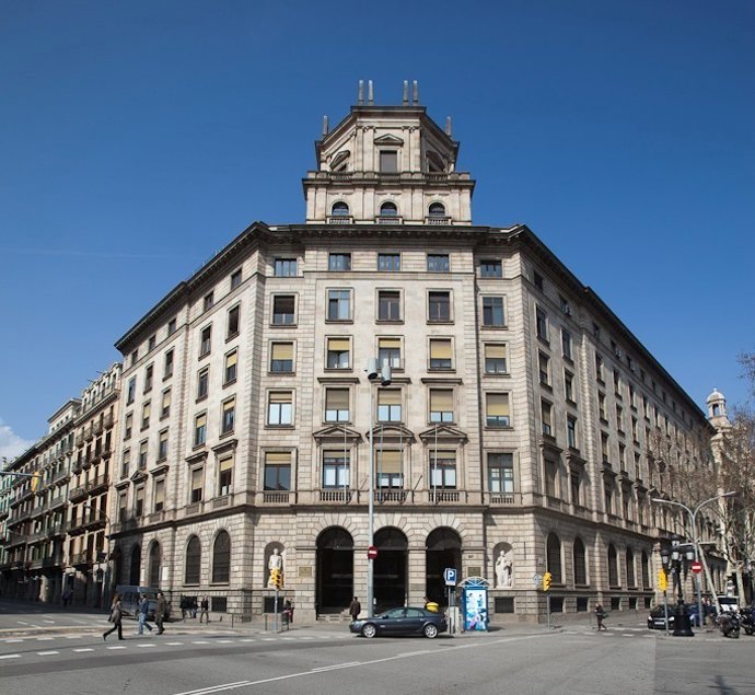 Façana de l'Institut Català de la Salut (ICS)