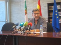 La Junta de Extremadura señala que el "ligero incremento" del desempleo en julio supone un "toque de atención"