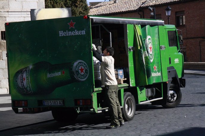 Hombre Trabajando, Camión, Repartidor, Paro, Trabajador, Inem, Empleo, Desempleo