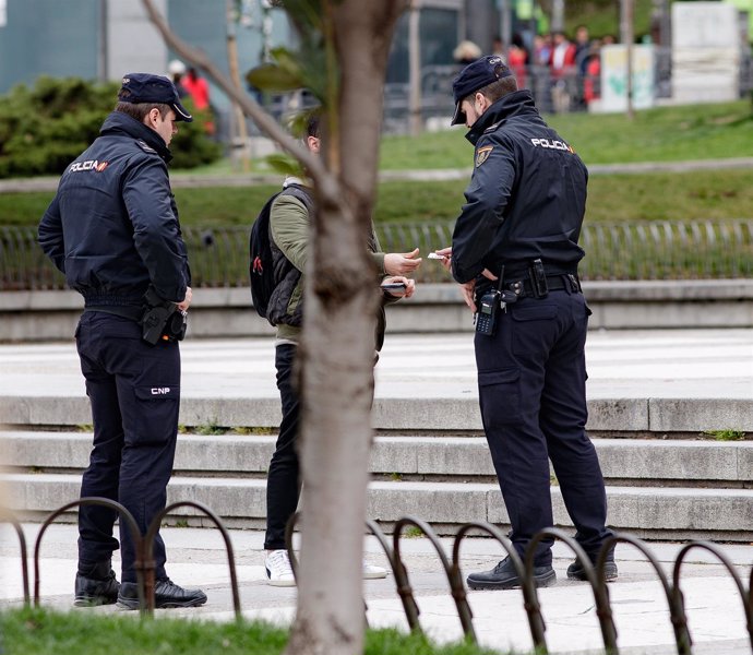 Recursos de Policía Nacional, agente, agentes, policía, policías