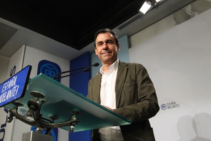 Roda de premsa de Fernando Martínez-Maillo a la seu del PP