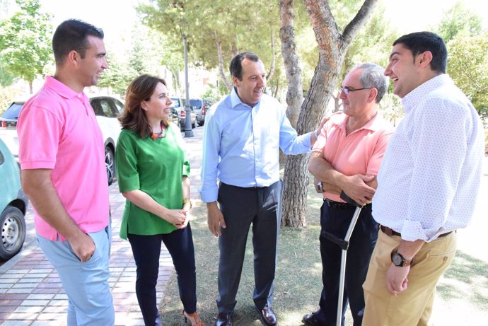 José Luis Ruiz Espejo se reúne con militantes de Colmenar campaña primarias PSOE