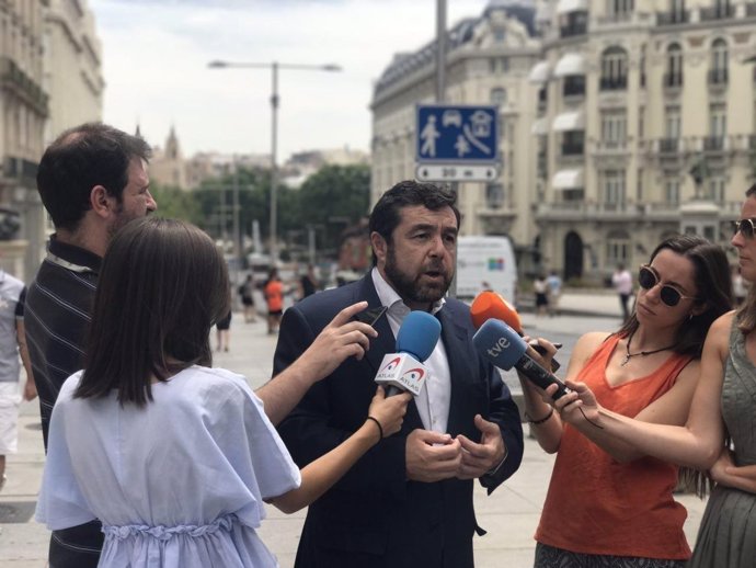 El secretario general del grupo de Ciudadanos en el Congreso, Miguel Gutiérrez