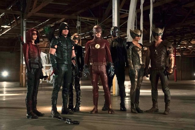 Crossover entre Arrow, The Flash, Supergirl y Legends of Tomorrow