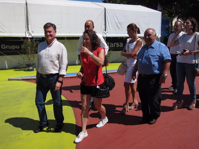  Segovia: Vázquez Visita El Open De Tenis                         