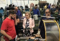 Educación duplica la oferta de FP dual, que alcanzará los 46 ciclos y las 1.500 plazas el próximo curso 