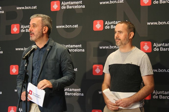 El alcalde accidental de Barcelona, Jaume Collboni, y el concejal Eloi Badia