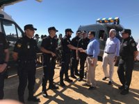 Sanz destaca la labor de los 443 agentes que velan por la seguridad de las Carreras de Caballos de Sanlúcar