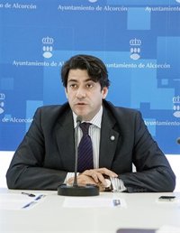 El alcalde de Alcorcón propondrá tres días de luto oficial por la muerte violenta de una mujer en su domicilio