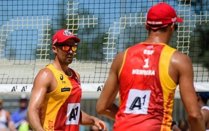 Herrera y Gavira mantienen su invicto y se clasifican para octavos del Mundial