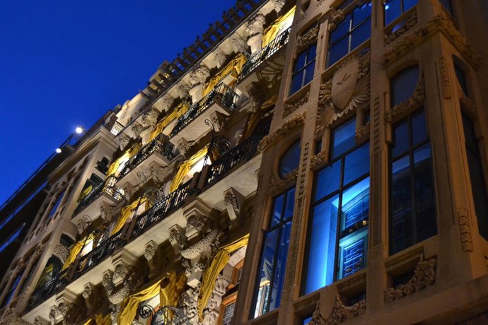 Fachada de 'El Mercantil'.