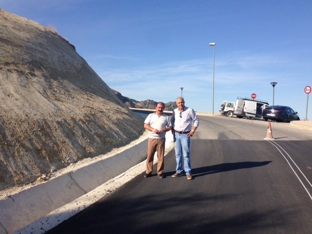 Visita a las obras realizadas en el acceso a La Iruela.