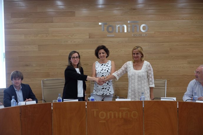 Firma convenio Xunta, Diputación y Ayuntamiento de Tomiño