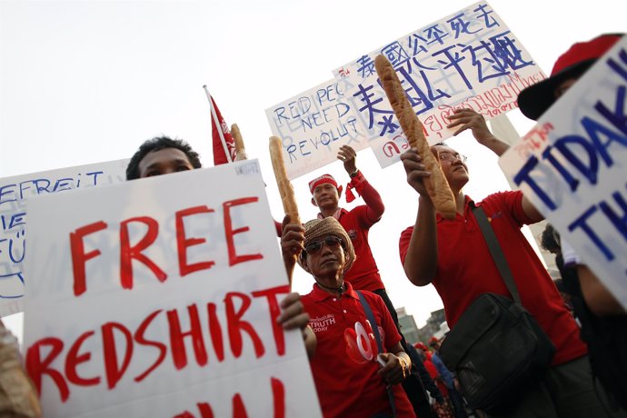 Los "camisas rojas" en Bangkok 