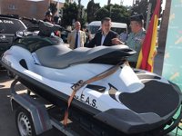 Sanz anuncia la incorporación de tres motos acuáticas contra el narcotráfico en el Campo de Gibraltar
