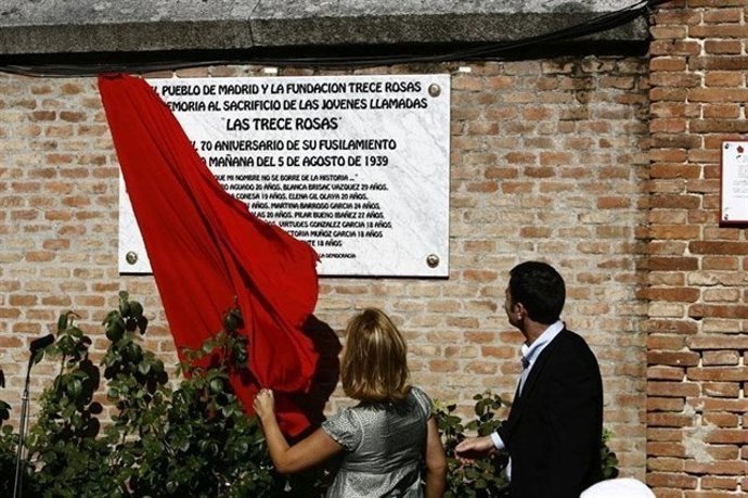 Las 13 rosas serán homenajeadas este sábado