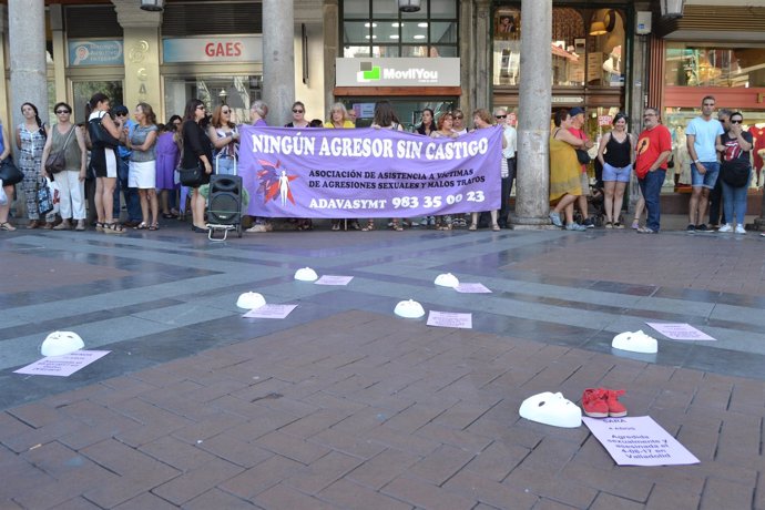 Valladolid. Concentración por la muerte de la menor de 4 años