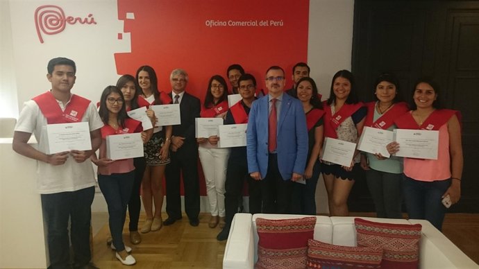 Estudiantes peruanos en La Rioja