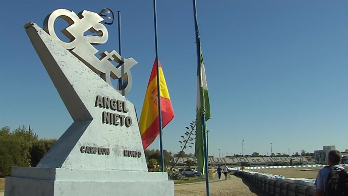 El Circuito de Jerez recuerda a Ángel Nieto
