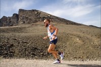 El británico Lee Grantham logra la victoria en la Subida Granada-Pico Veleta con récord incluido