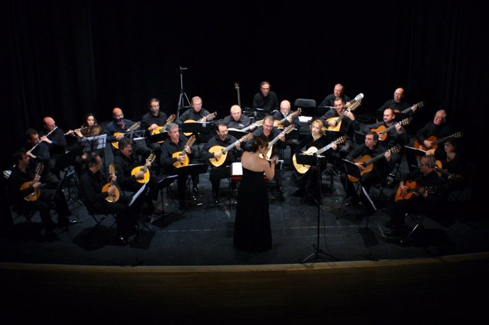 La Orquesta De Plectro Atlántida Ofrece Un Concierto Dentro Del Ciclo Musical De
