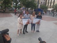 Otegi llama a apoyar una manifestación en las fiestas de San Sebastián con el lema "Con Cataluña, con la democracia"