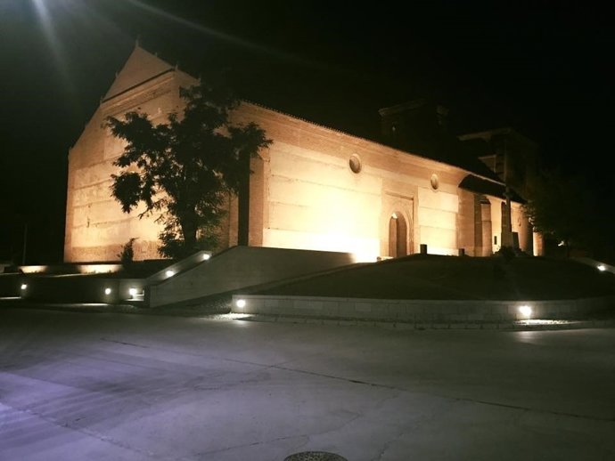  Ávila: Nueva Iluminación En Fontiveros