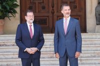 Rajoy considera "un disparate" tratar "a patadas" al turista que viene a España