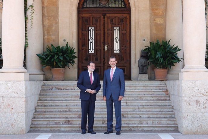 Mariano Rajoy y el Rey Felipe VI 