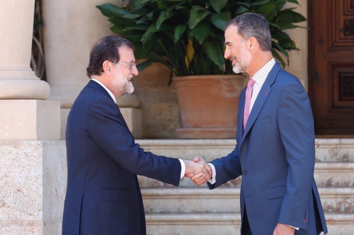 Rajoy y el Rey se reúnen en Marivent