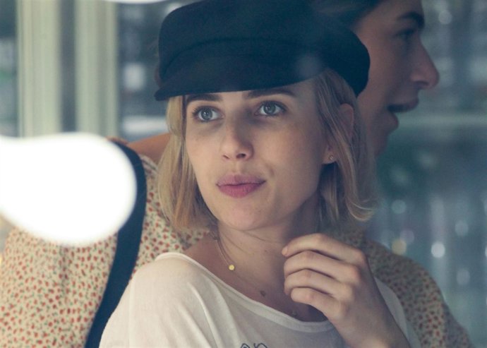 La actriz Emma Roberts apuesta por un cambio de look y acierta