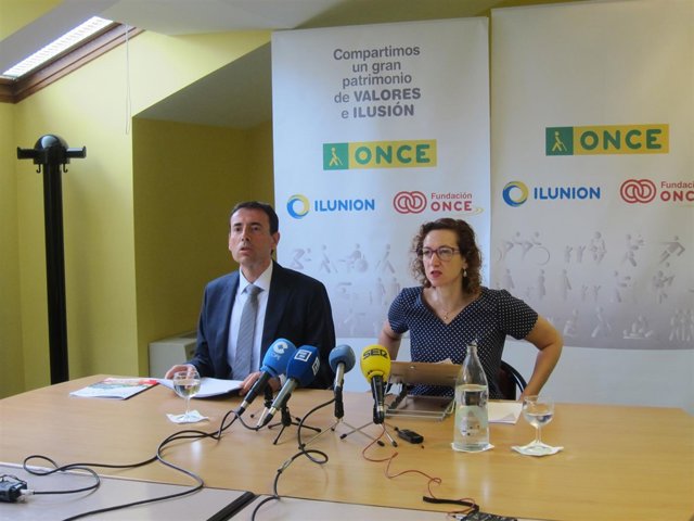                                Pedro Ortiz Y Ana Belén, De La ONCE Y Su Fundació