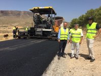 Obras en Huéscar para reparar el firme en dos kilómetros de la A-4301