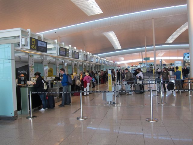 Mostradores Terminal T1 del Aeropuerto de El Prat
