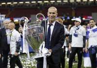 Zidane conquista su sexto título como técnico madridista y se queda a uno de Vicente del Bosque