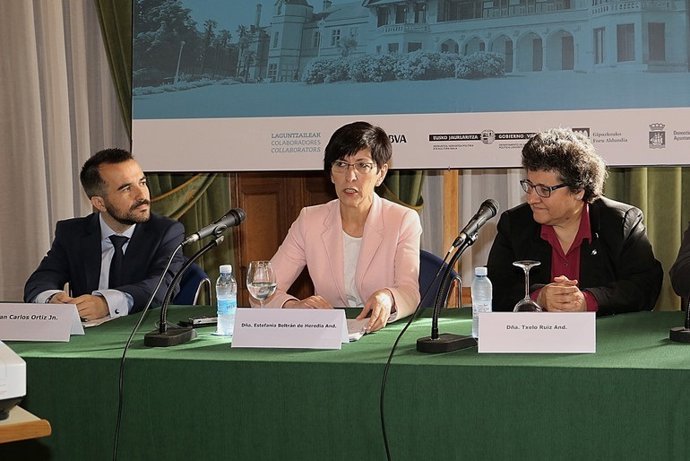 Estefanía Beltrán de Heredia en cursos de verano de la UPV/EHU