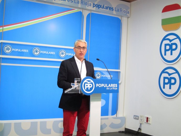  El Portavoz Del GPP, Jesús Ángel Garrido, Ante Prensa                         