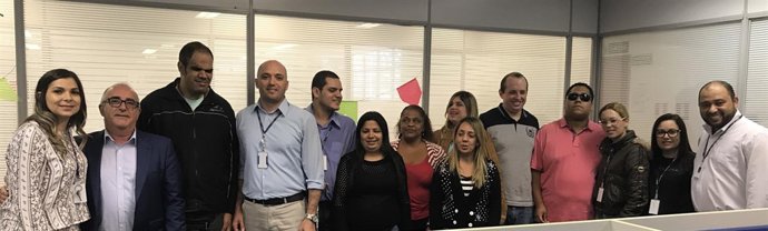 Trabajadores ciegos de la filial brasileña de Konecta