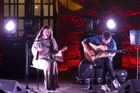 Rosalía y Raül Refree: la 'fuente que mana y corre' en A Coruña