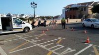 La Policía Local practica controles aleatorios a conductores para verificar la documentación