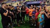 Foto: Real Madrid y Manchester hicieron realidad el sueño de un grupo de niños de Skopje con discapacidad auditiva