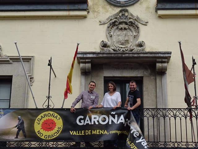 Burgos.- Javier Mardones, Lorena Torreros y David Sáinz-Aja.                   