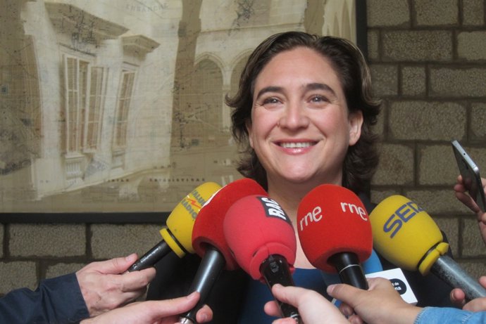 L'alcaldessa de Barcelona, Ada Colau