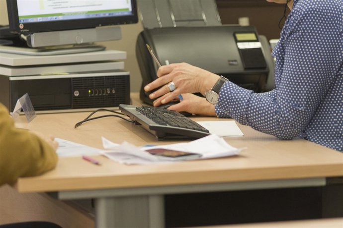 Trabajadores, trabajador, trabajo, Seguridad Social, Oficina de empleo