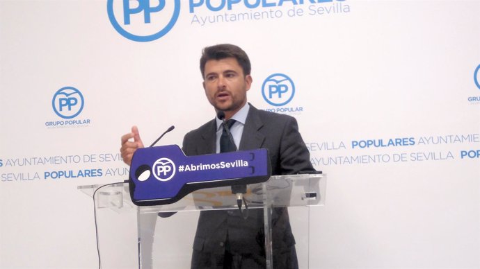 El portavoz popular, Beltrán Pérez