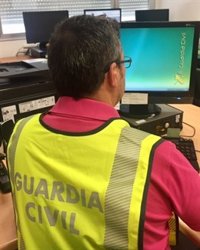 Un supuesto empresario oriolano estafa 82.000 euros con una empresa de compraventa de marisco sin actividad