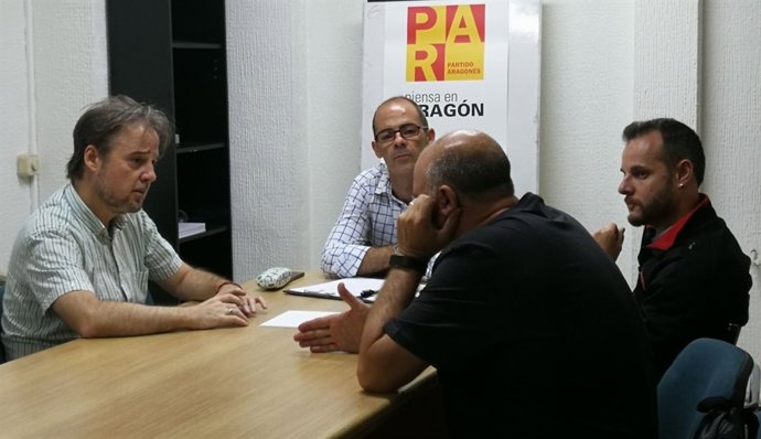 Reunión entre el PAR Zaragoza y trabajadores de AUZSA